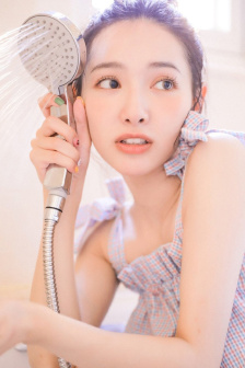 丝瓜草莓向日葵草莓18岁在线观看免费版